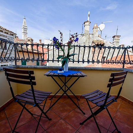 Alice Apartment With Balcony Rovinj Exterior photo