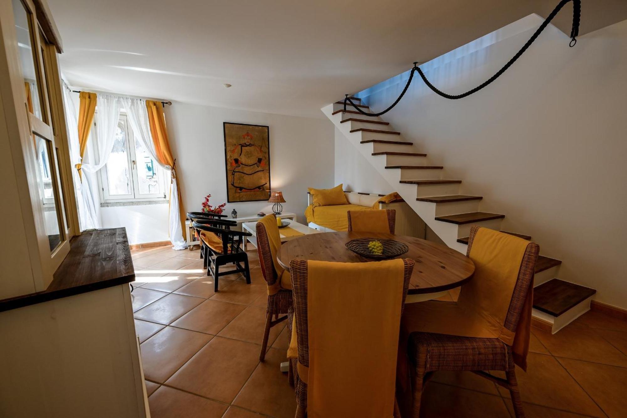 Alice Apartment With Balcony Rovinj Exterior photo