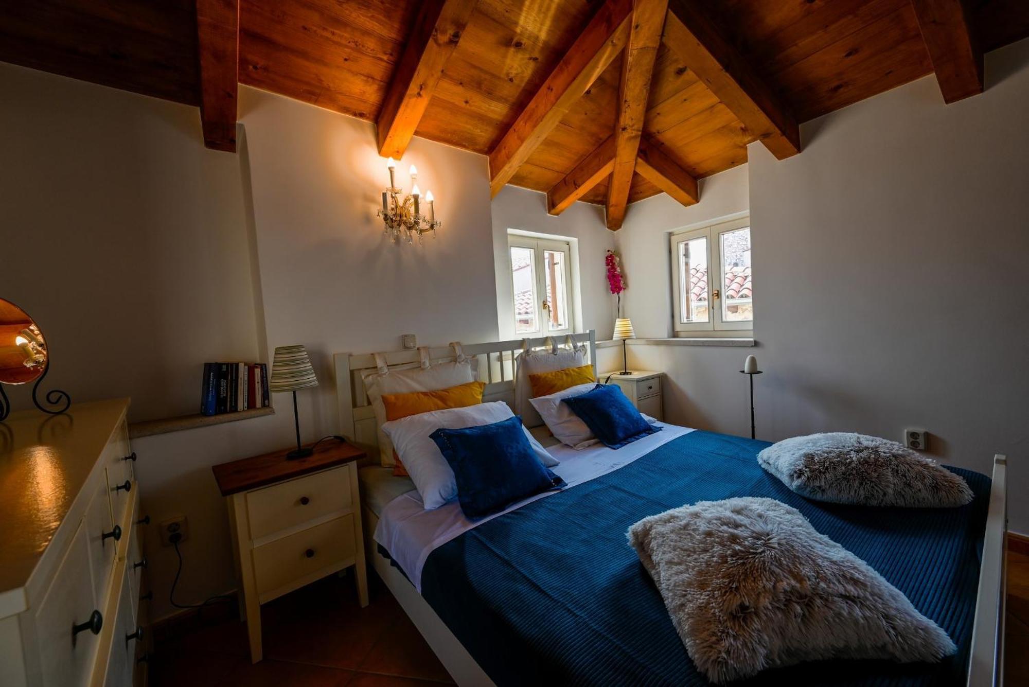 Alice Apartment With Balcony Rovinj Exterior photo